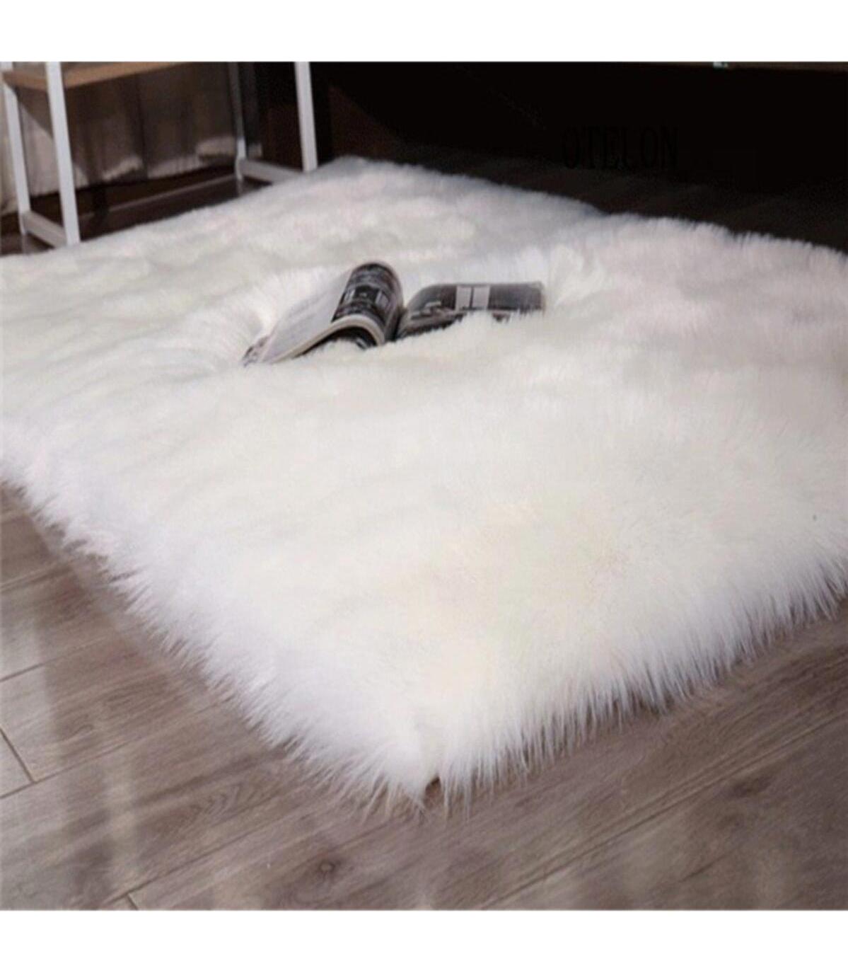 Macro Home Beyaz 6 mm Polipropilen Yumuşak Yıkanabilir İnce Kaymaz Dikdörtgen Makine Dokuma Salon Halısı 80x150 cm