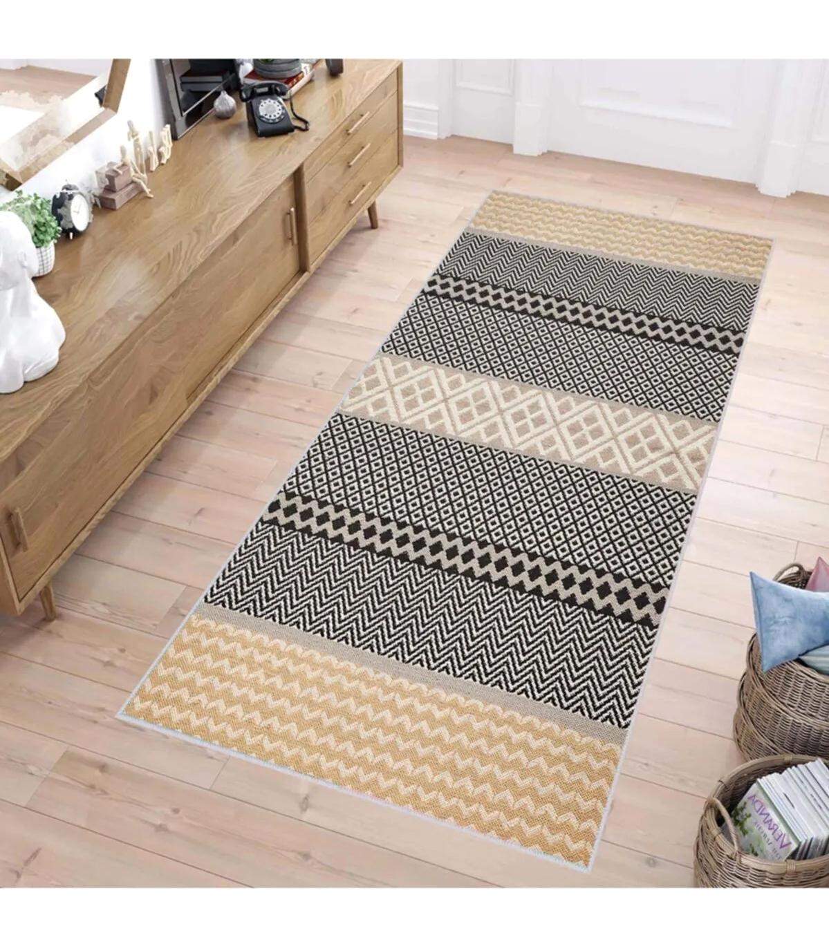 Rovigo Home RVG1471 Krem 8 mm Polyester Leke Tutmaz-Toz Tutmaz Yıkanabilir İnce Kaymaz Dot Taban Dikdörtgen Makine Dokuma Salon Halısı 80x180 cm