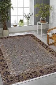Royal Halı ELITE QE01A Gri 9 mm Polyester Toz Tutmaz Yıkanabilir İnce Kaymaz Lateks Taban Dikdörtgen Makine Dokuma Salon Halısı 100x150 cm