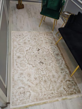 Doruklar Home Collection Krem 0.8 mm Mikropolyester Leke Tutmaz Yıkanabilir Orta Kaymaz Suni Deri Taban Dikdörtgen Makine Dokuma Salon Halısı 120x180 cm
