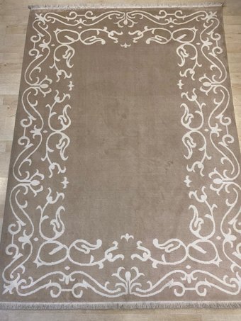Çıracı Halı Bej-Krem 10 mm Yün Yıkanabilir Orta Dikdörtgen Makine Dokuma Salon Halısı 120x180 cm