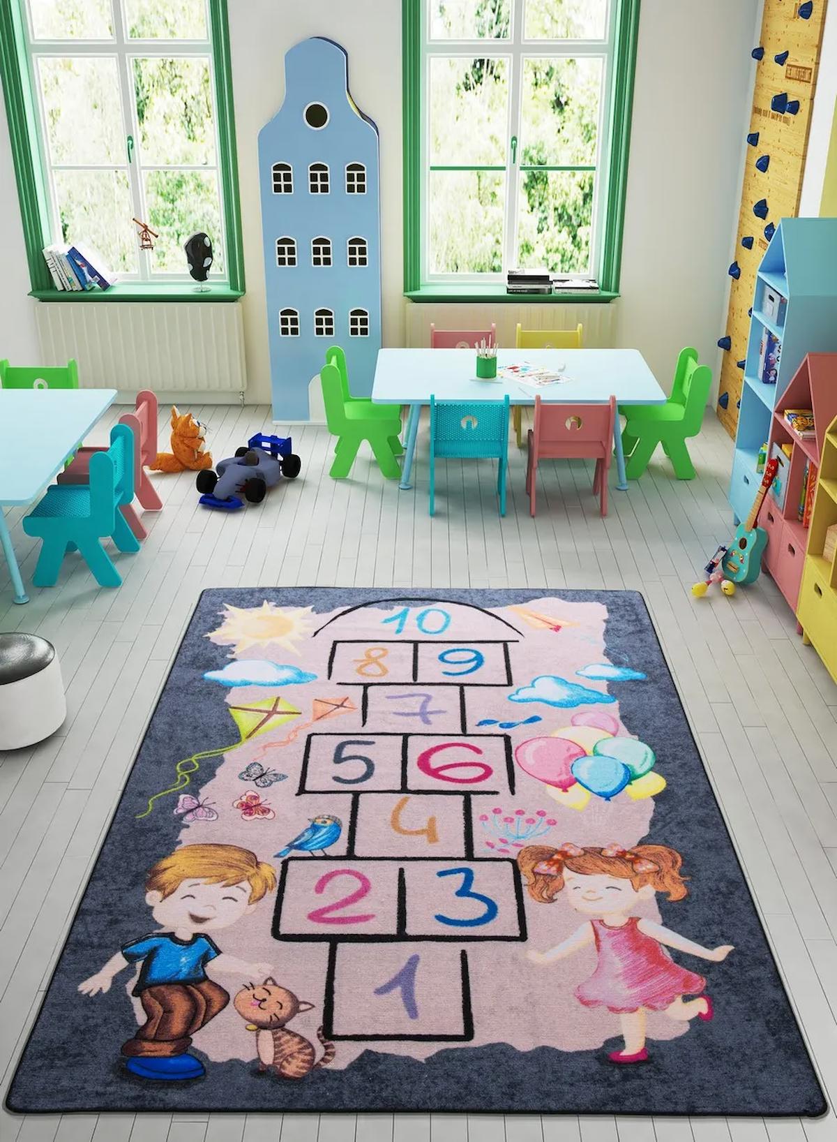 Confetti Street Game Gri 6 mm Hav Tutmaz İnce Kaymaz Lateks Taban Dikdörtgen Makine Dokuma Anaokulu Halısı 170x250 cm