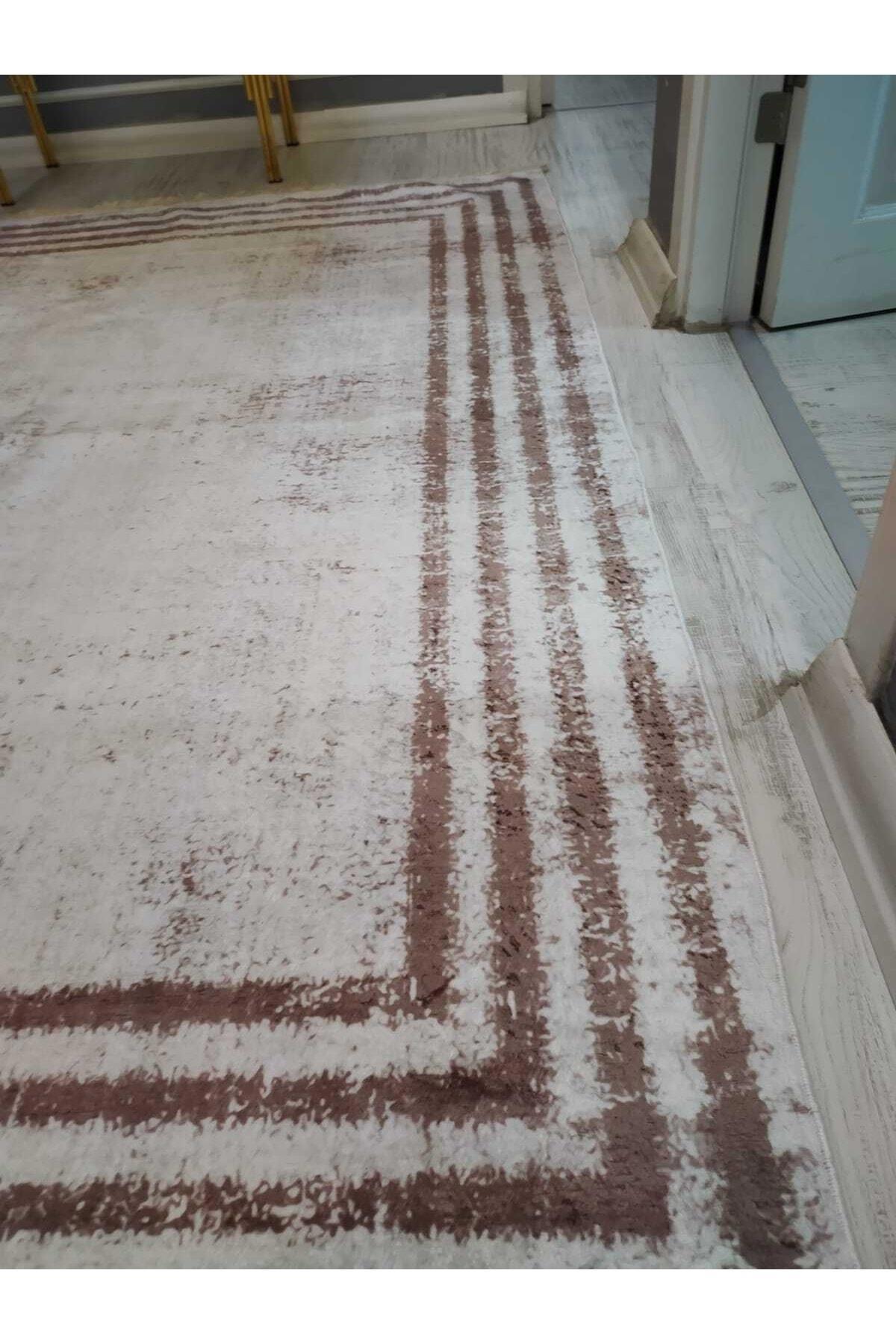 Doruklar Home Collection DRK8004 Krem 0.7 mm Pamuk Silinebilir Yıkanabilir İnce Kaymaz Dot Taban Dikdörtgen Makine Dokuma Salon Halısı 200x290 cm