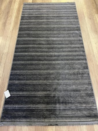 Luxess Halı Cool 402 Antrasit 8 mm Akrilik Yalıtıma Yardımcı Yıkanabilir İnce Kaymaz Dikdörtgen Makine Dokuma Salon Halısı 80x300 cm