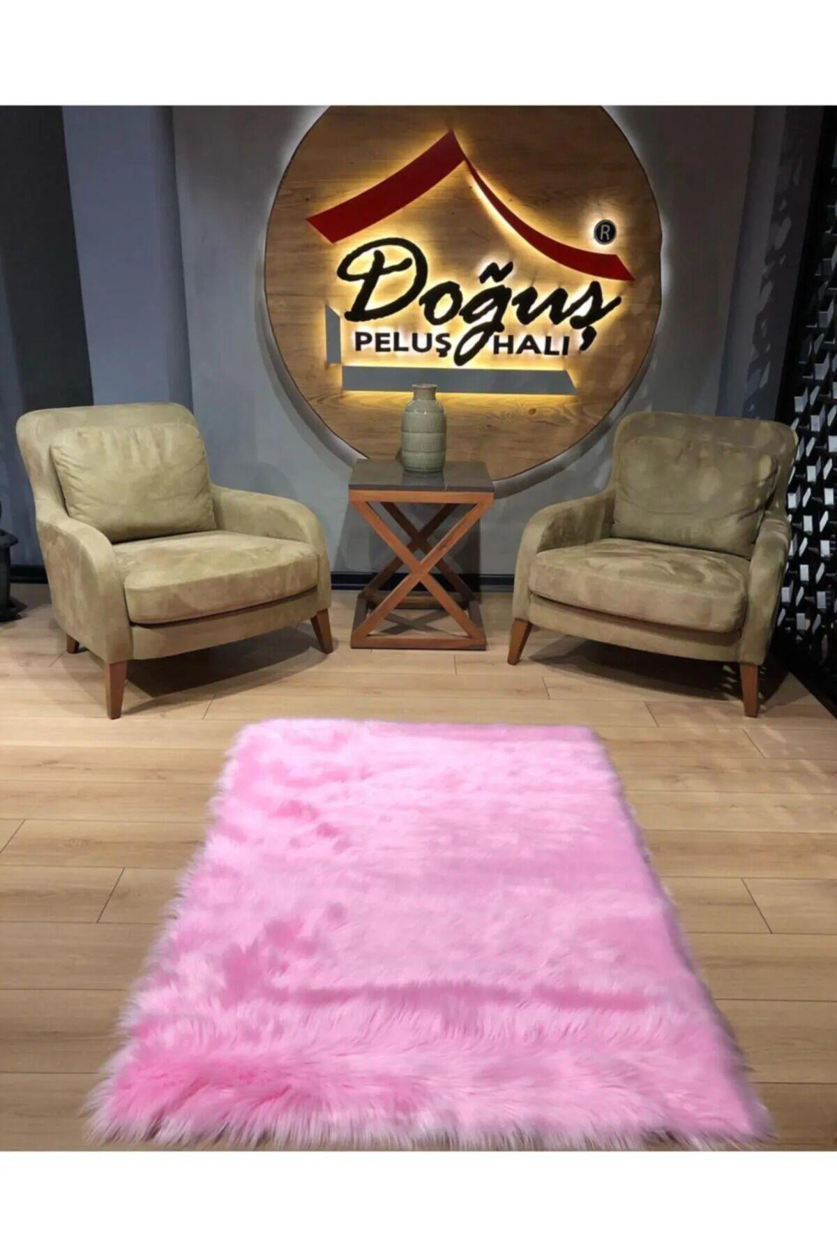 Doğuş Peluş Halı Pembe 0.4 mm Polyester Silinebilir Yıkanabilir İnce Kaymaz Taban Makine Dokuma Salon Halısı 170x250 cm