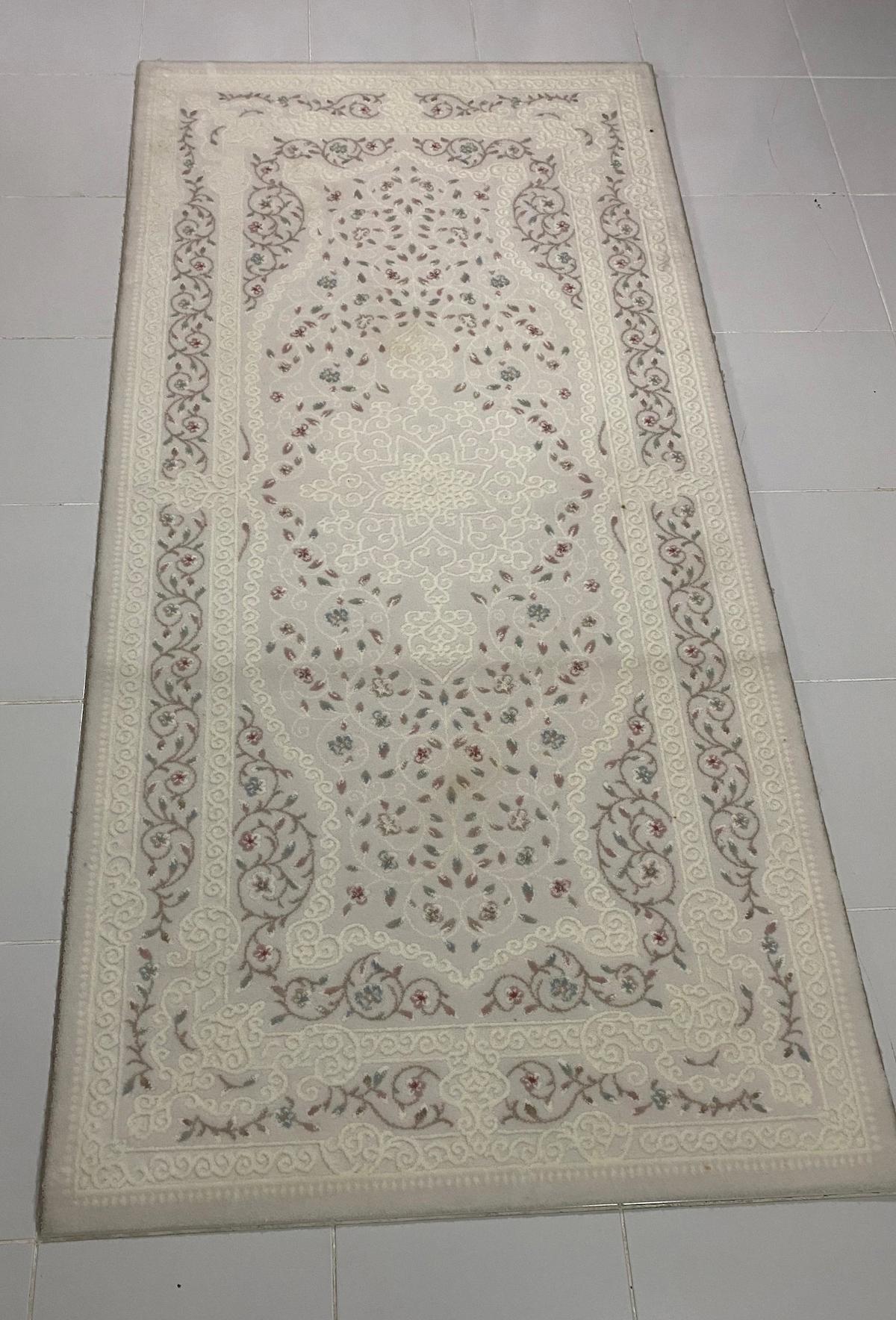 Padişah Glorya Bej-Krem 7 mm Akrilik Silinebilir Yıkanabilir Orta Geometrik Dikdörtgen Makine Dokuma Salon Halısı 140x170 cm