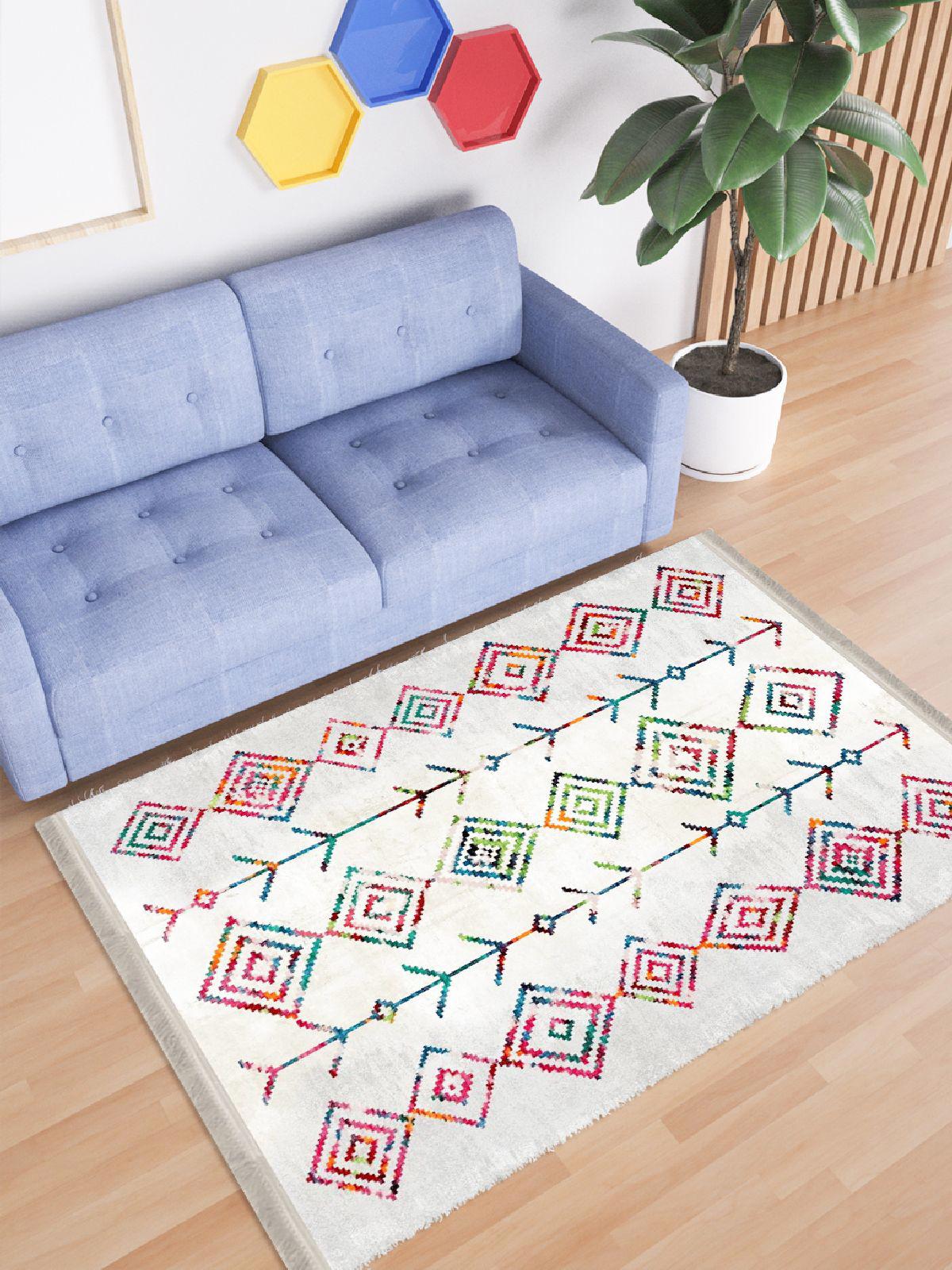 Enbe Collection E-PS6061G Krem 5 mm Pamuk Silinebilir Yıkanabilir Orta Kaymaz Dot Taban Dikdörtgen Makine Dokuma Oturma Odası Halısı 160x230 cm