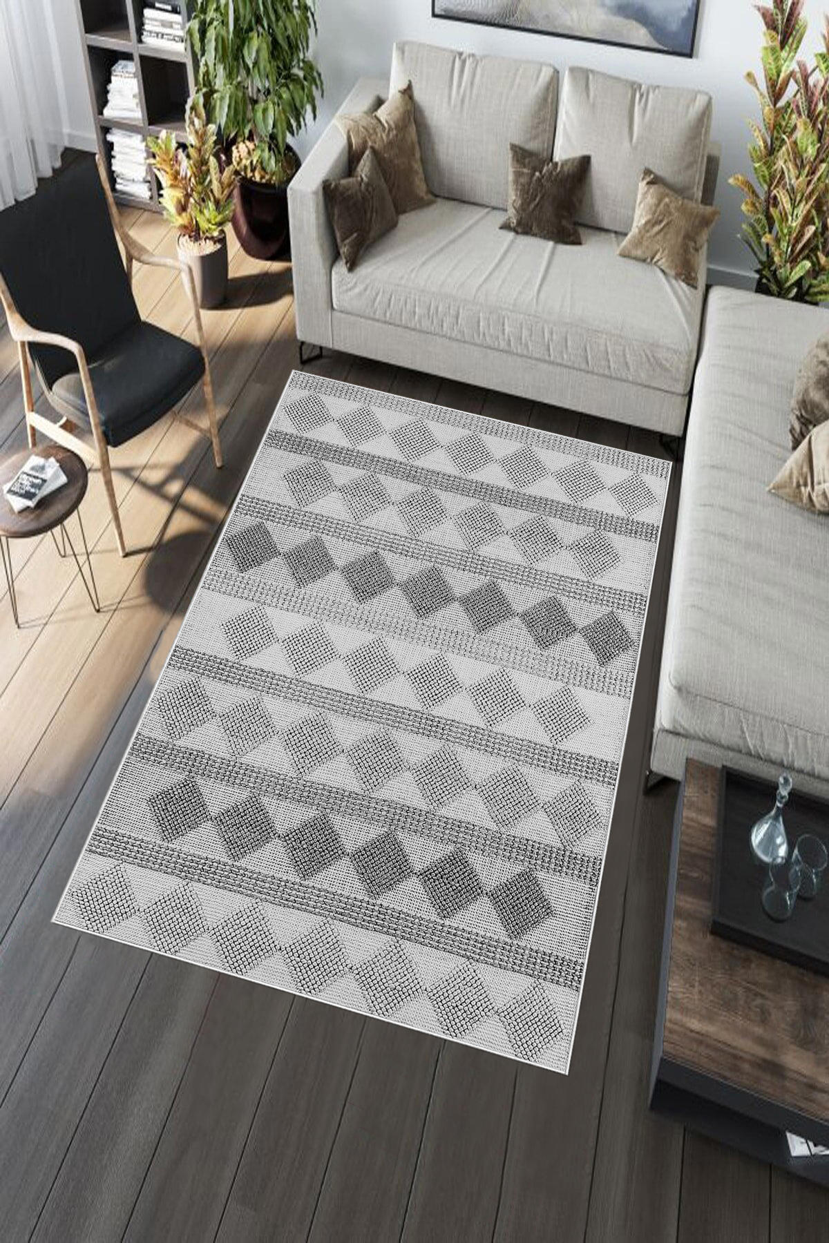Aldora Çok Renkli 0.8 mm Polipropilen Yıkanabilir Orta Kaymaz Deri Taban Dikdörtgen Makine Dokuma Salon Halısı 140x200 cm