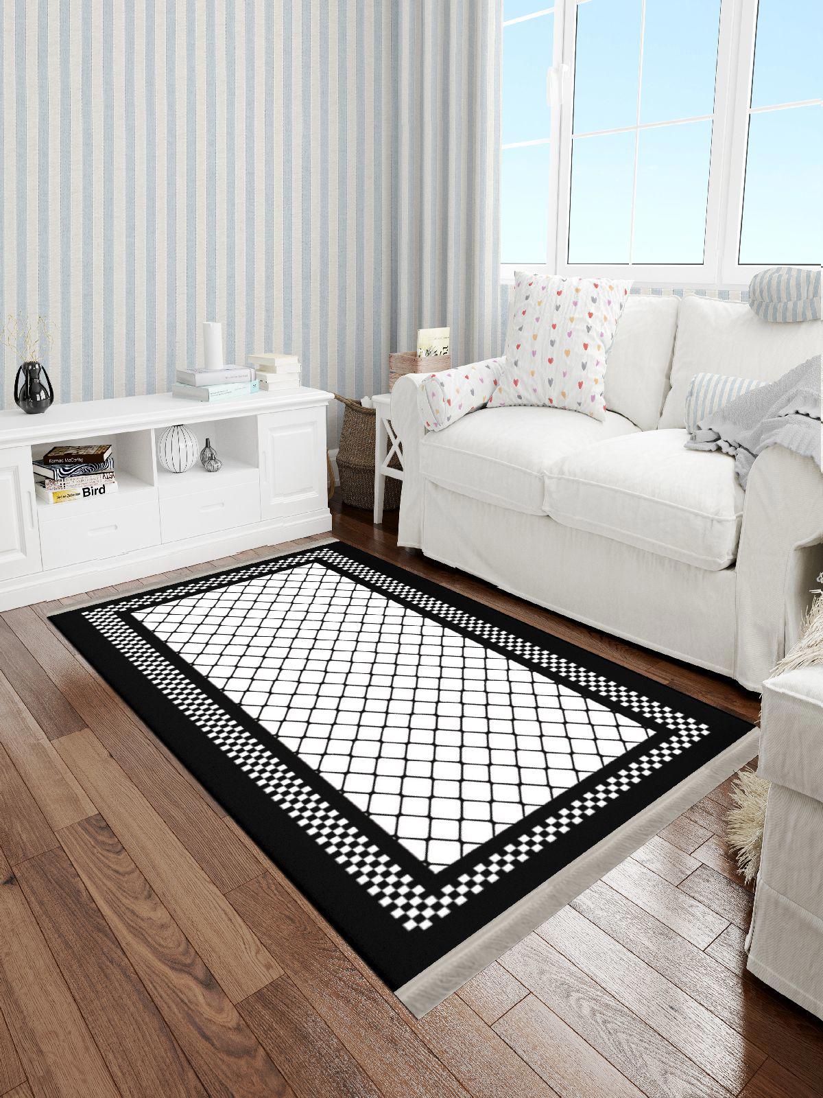 Enbe Collection E-MD0099A Bej-Siyah 5 mm Pamuk Antibakteriyel Yıkanabilir Orta Kaymaz Dot Taban Dikdörtgen Makine Dokuma Oturma Odası Halısı 180x180 cm