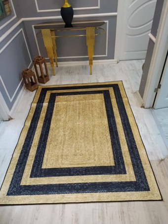 Doruklar Home Collection Altın-Siyah 0.8 mm Mikropolyester Antibakteriyel Yıkanabilir Kalın Kaymaz Lateks Taban Dikdörtgen Makine Dokuma Salon Halısı 80x200 cm