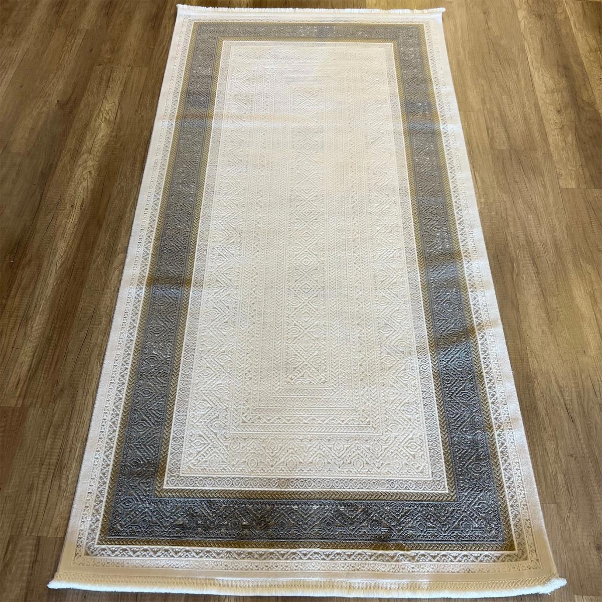 Luxess Halı Valeria 1074 Bej 8 mm Mikropolyester Antibakteriyel Yıkanabilir İnce Kaymaz Dikdörtgen Makine Dokuma Salon Halısı 160x300 cm