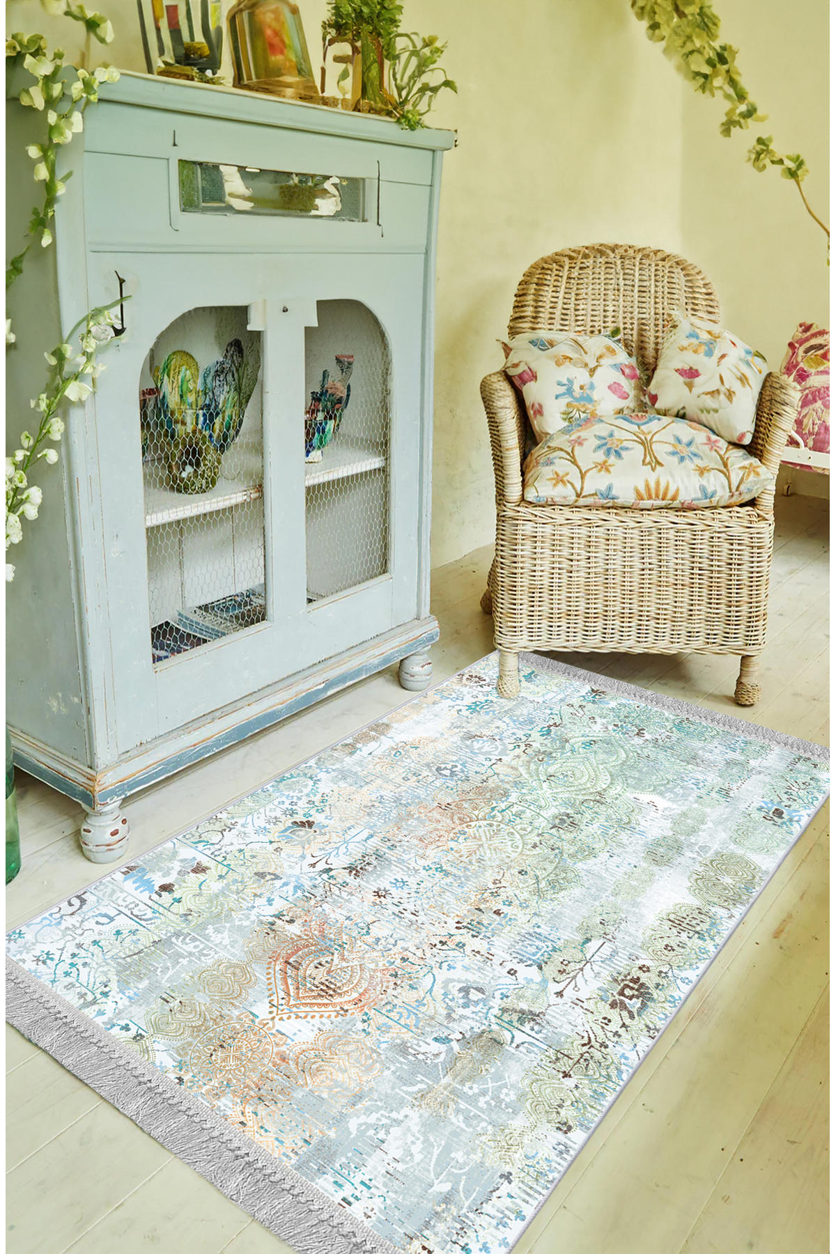 Artizon ART236 Turkuaz 0.8 mm Polyester Toz Tutmaz Yıkanabilir İnce Kaymaz Dot Taban Dikdörtgen Makine Dokuma Salon Halısı 120x200 cm