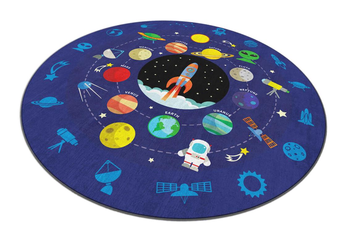 Homefesto Krem 5 mm Polyester Leke Tutmaz Yıkanabilir İnce Kaymaz Taban Gezegen Desenli Yuvarlak Makine Dokuma Çocuk Odası Halısı 80x150 cm