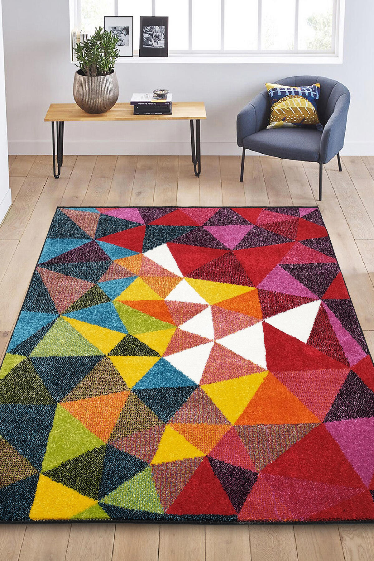 Konfor Halı Geo 6877 Krem 7 mm Polipropilen Yıkanabilir Geometrik Dikdörtgen Makine Dokuma Halı 160x230 cm