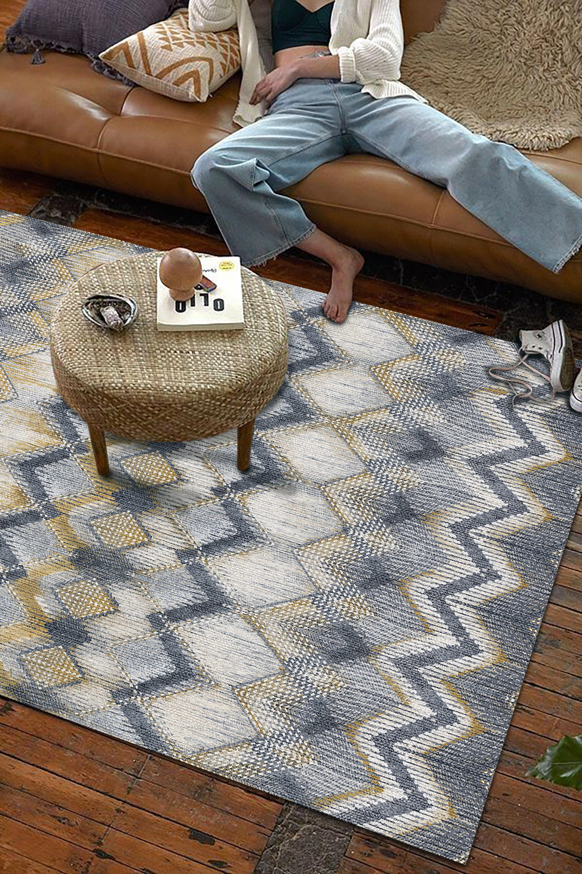 Latte Dizayn Amaris Krem 0.5 mm Pamuk Yıkanabilir İnce Kaymaz Jüt Taban Dikdörtgen Makine Dokuma Salon Halısı 80x200 cm