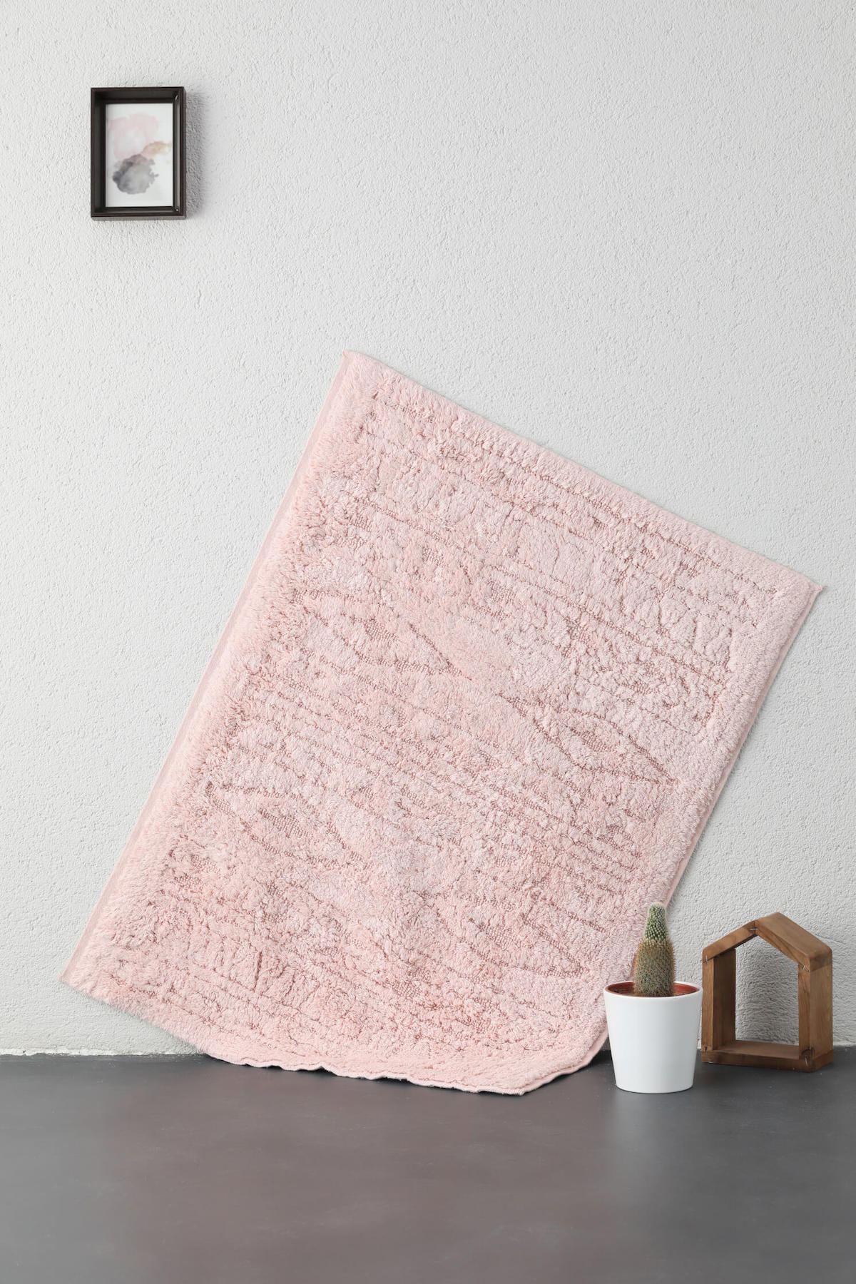 Favora Hazel Pembe 12 mm Pamuk Yıkanabilir Orta Kaymaz Pamuk Taban Dikdörtgen Tufting Oturma Odası-Salon Halısı 160x230 cm