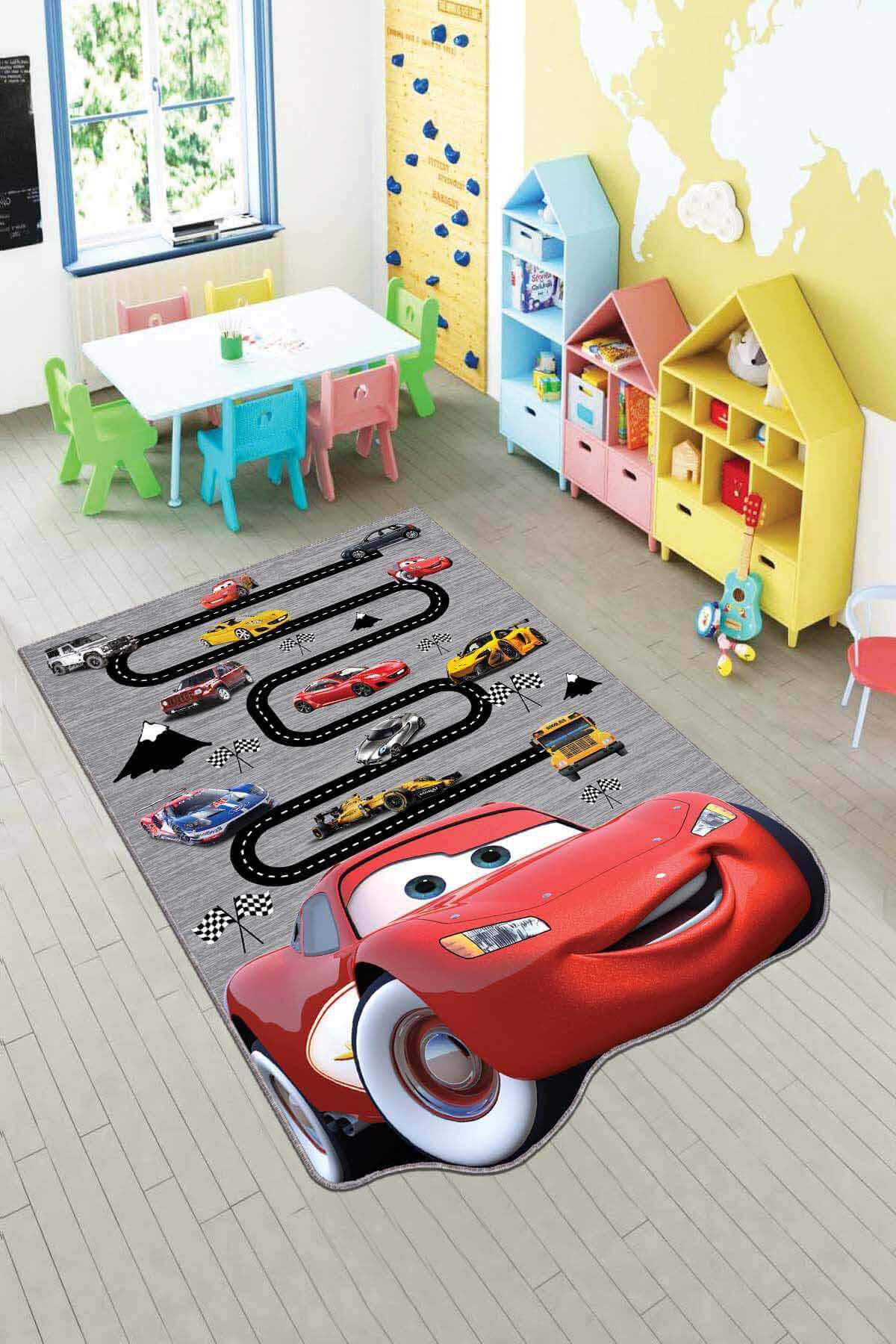 Viva Home KD082 Kırmızı 7 mm Mikropolyester Antibakteriyel Yıkanabilir İnce Kaymaz Taban Cars Dikdörtgen Makine Dokuma Çocuk Odası Halısı 80x300 cm
