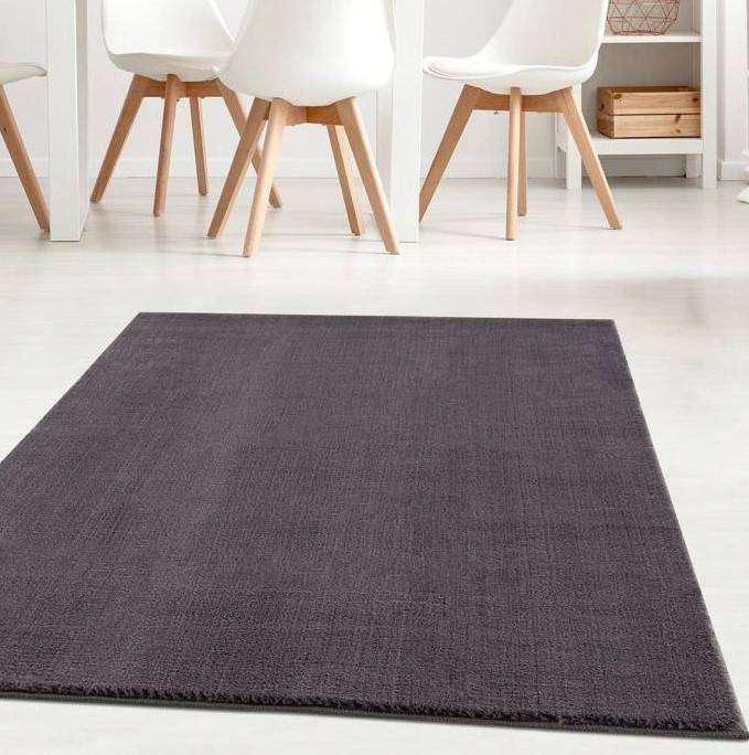 Royal Halı Antrasit - Siyah 12 mm Peluş Yumuşak Yıkanabilir Kalın Kaymaz Jel Taban Kare Makine Dokuma Salon Halısı 160x230 cm