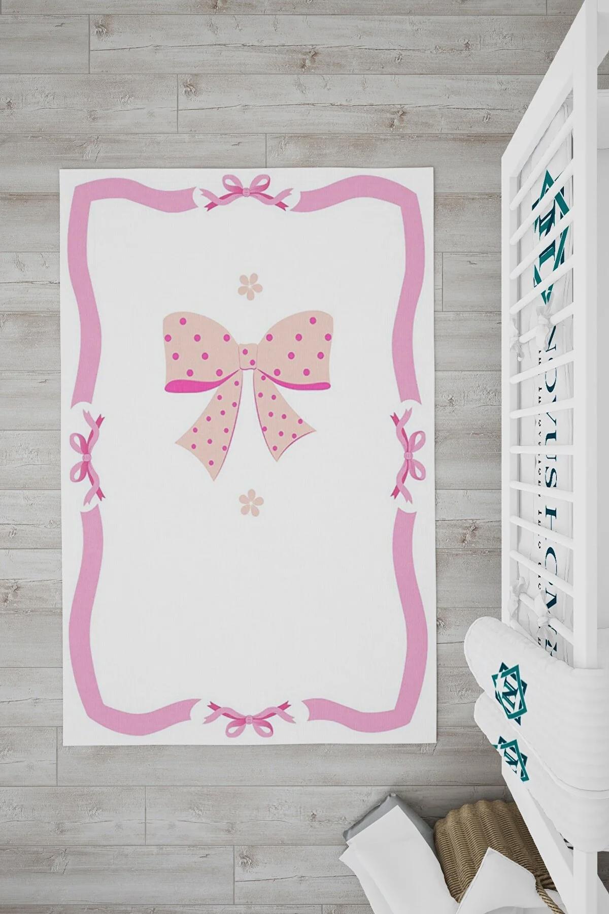 Novus Home Verona Serisi Beyaz-Pembe 6 mm Polyester Antibakteriyel-Toz Tutmaz-Yalıtıma Yardımcı Yıkanabilir İnce Kaymaz Taban Yuvarlak Makine Dokuma Çocuk Odası Halısı 133x190 cm