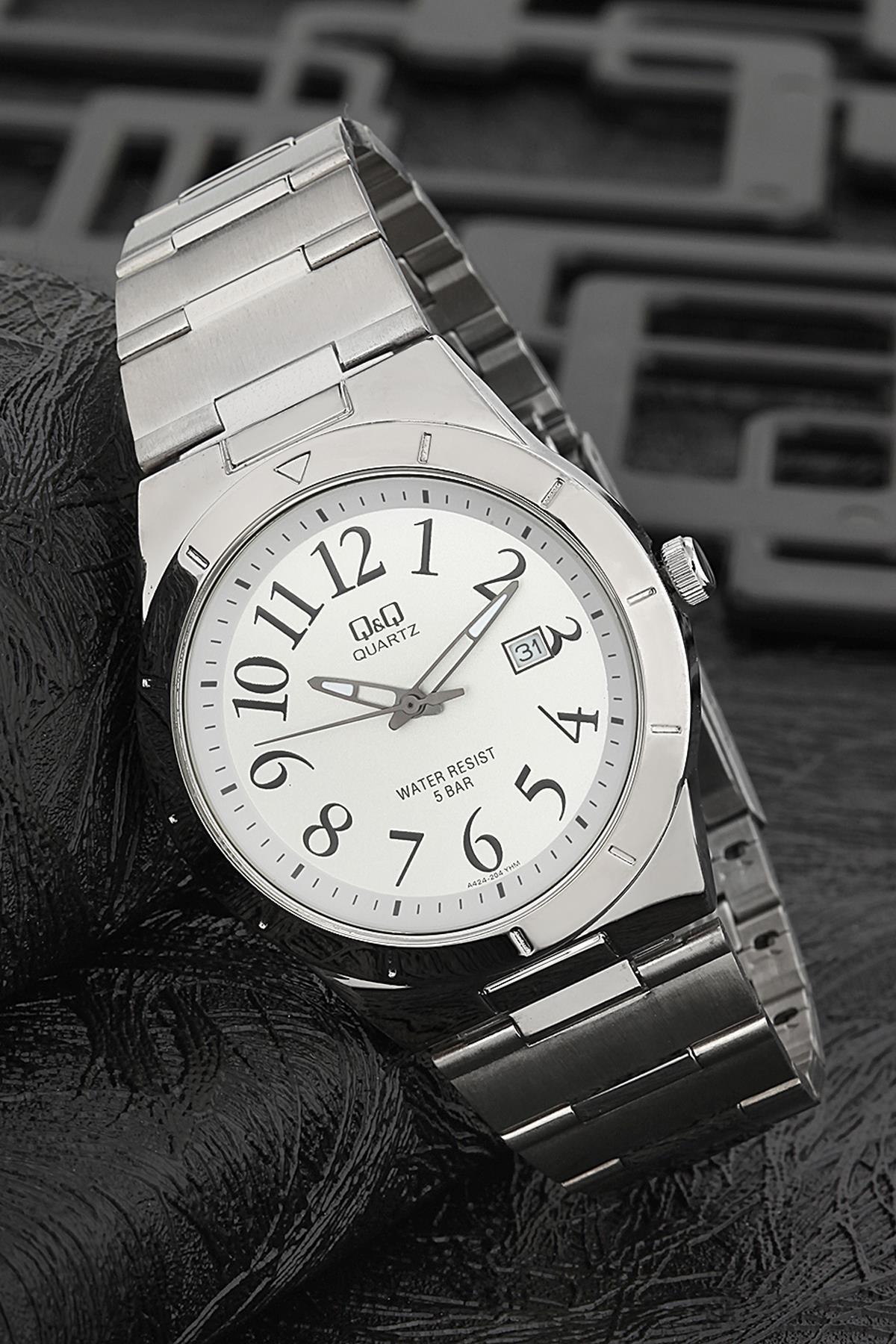Q&Q 3F97 Takvimli 36 mm Gri Metal Kordon Analog Kadın Kol Saati