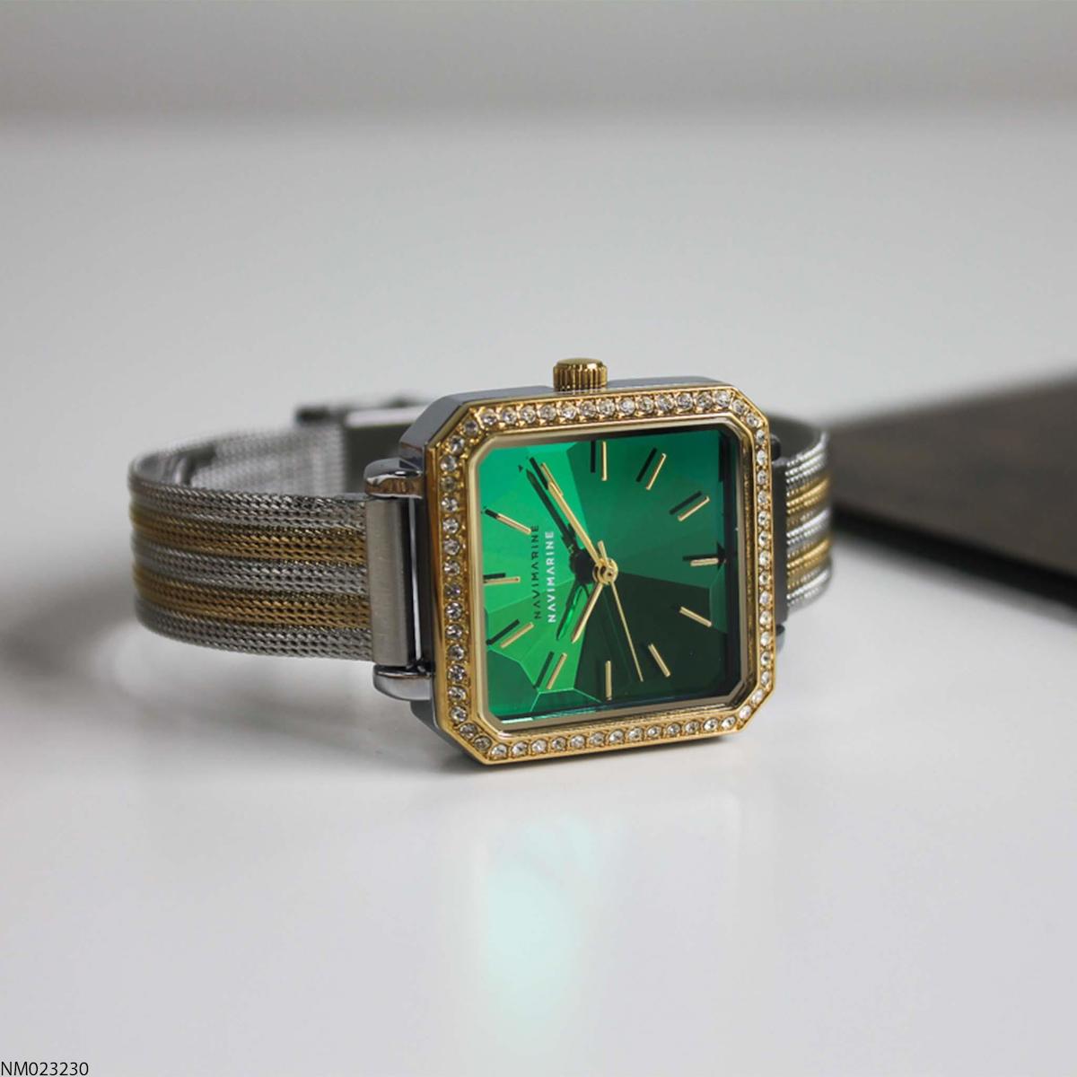 Navimarine NM023230 35 mm Altın-Gri Çelik Kordon Analog Kadın Kol Saati