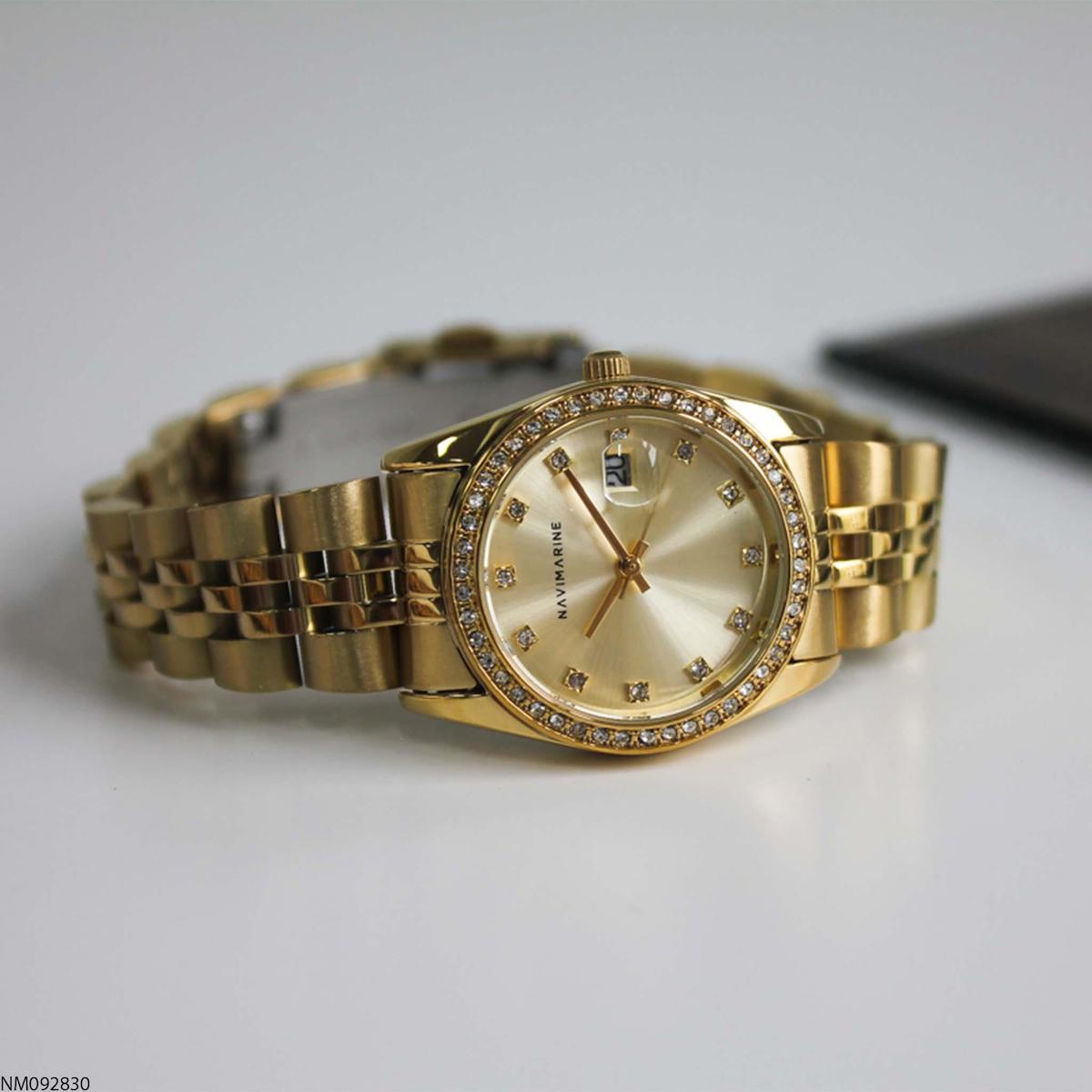 Navimarine NM092830 Takvimli 30 mm Altın Çelik Kordon Analog Kadın Kol Saati