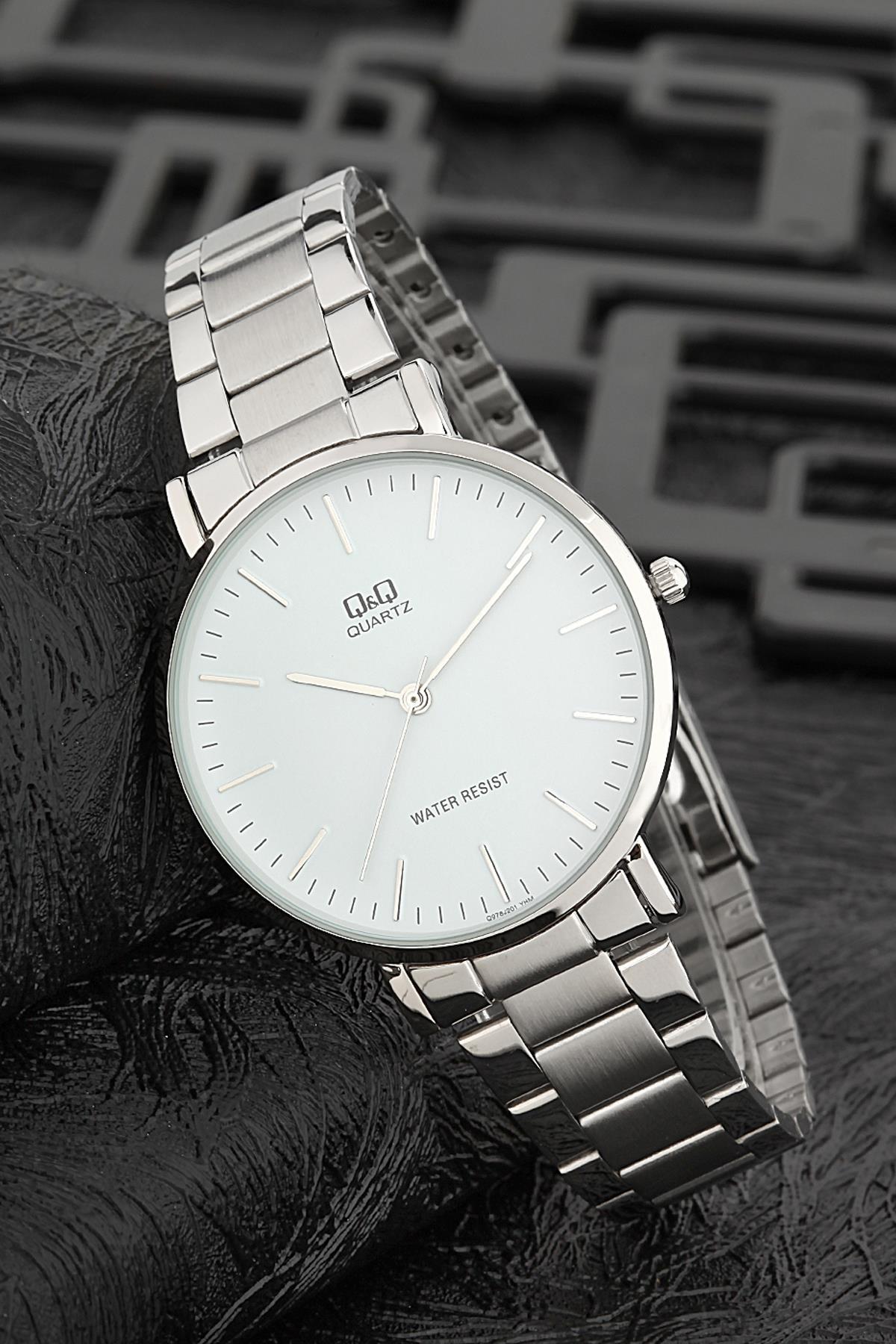 Q&Q 3G799 36 mm Gri Metal Kordon Analog Kadın Kol Saati