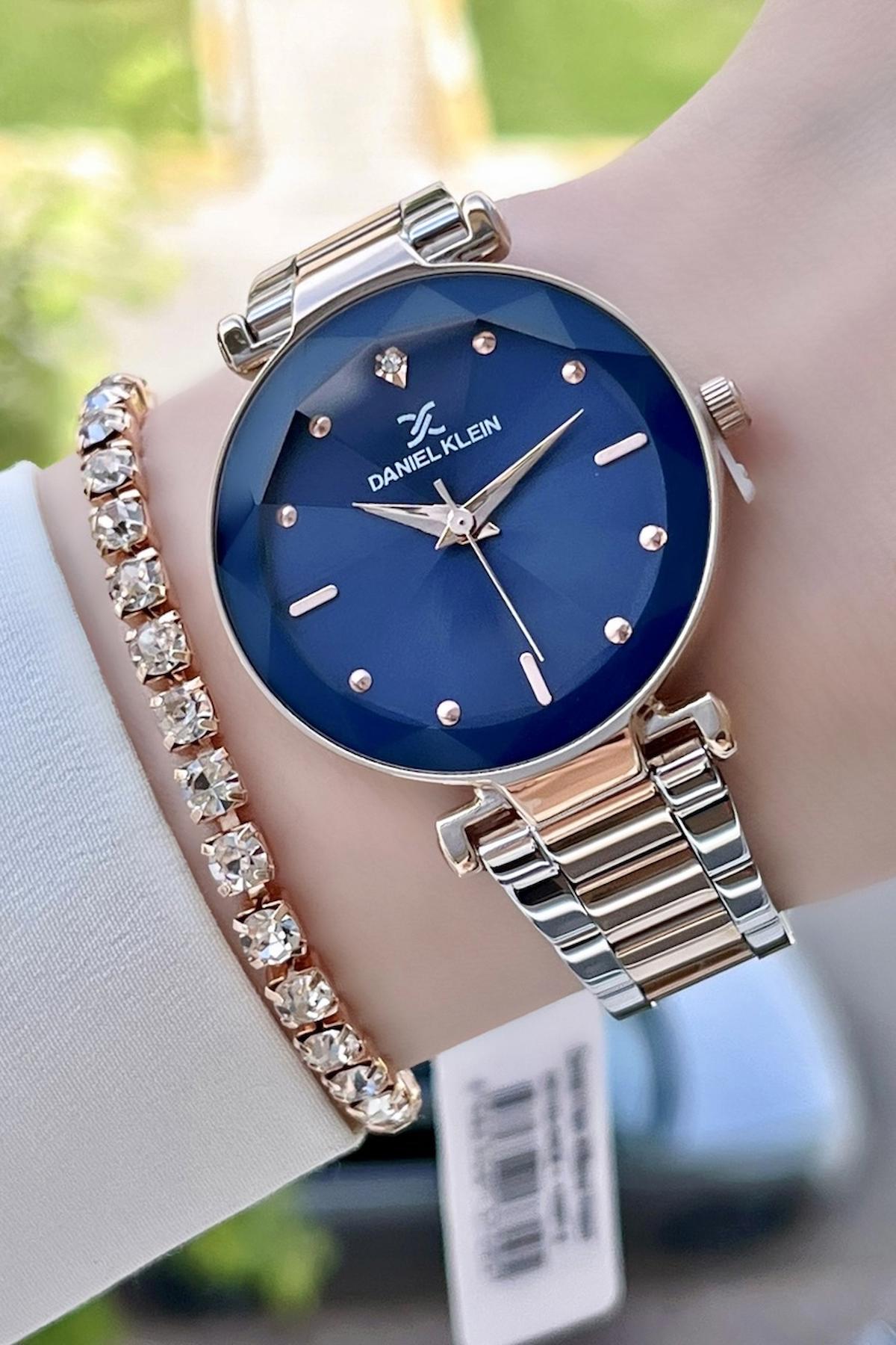 Daniel Klein DKISTE146 34 mm Altın-Gri Çelik Kordon Analog Kadın Kol Saati