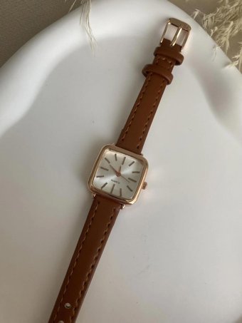 Bs Still 22 mm Kahverengi Deri Kordon Analog Kadın Kol Saati