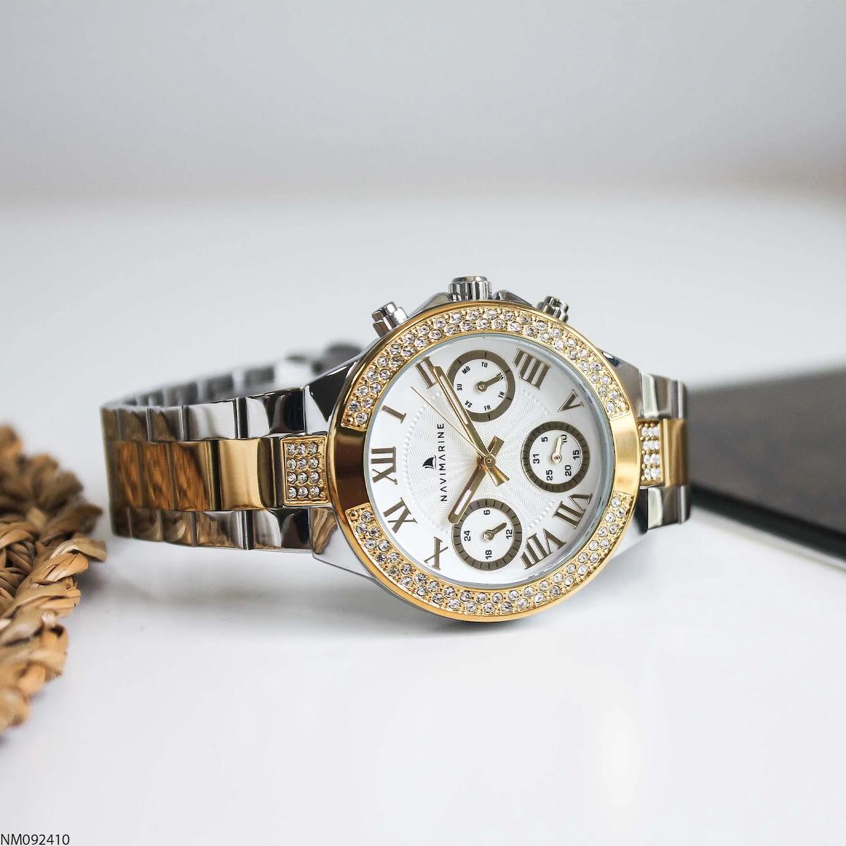 Navimarine NM092410 Takvimli 37 mm Altın-Gri Çelik Kordon Analog Kadın Kol Saati