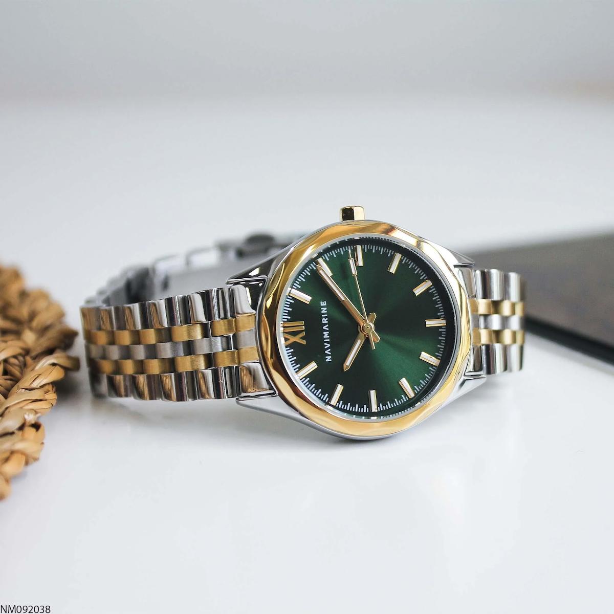 Navimarine NM092038 32 mm Altın-Gri Çelik Kordon Analog Kadın Kol Saati