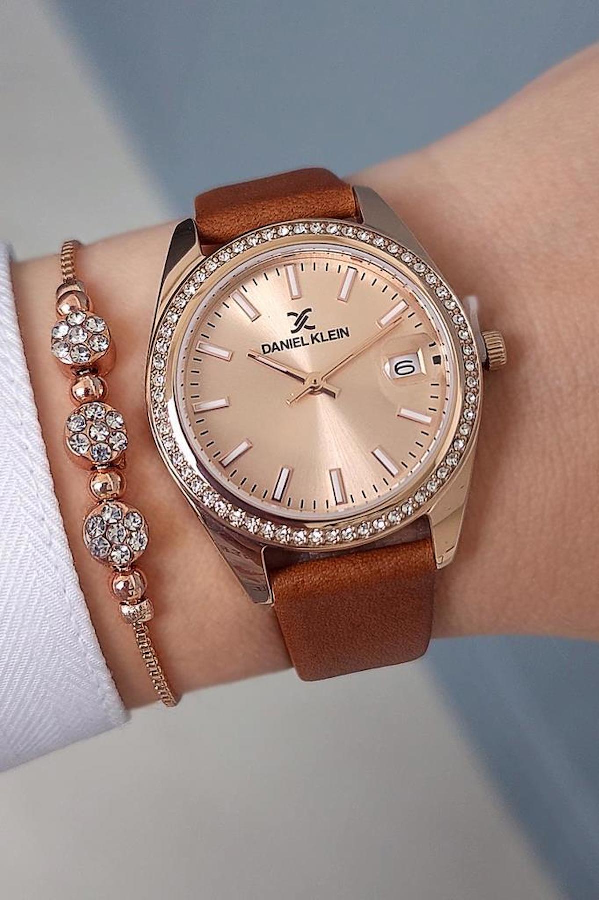 Daniel Klein Takvimli 33 mm Taba Deri Kordon Analog Kadın Kol Saati