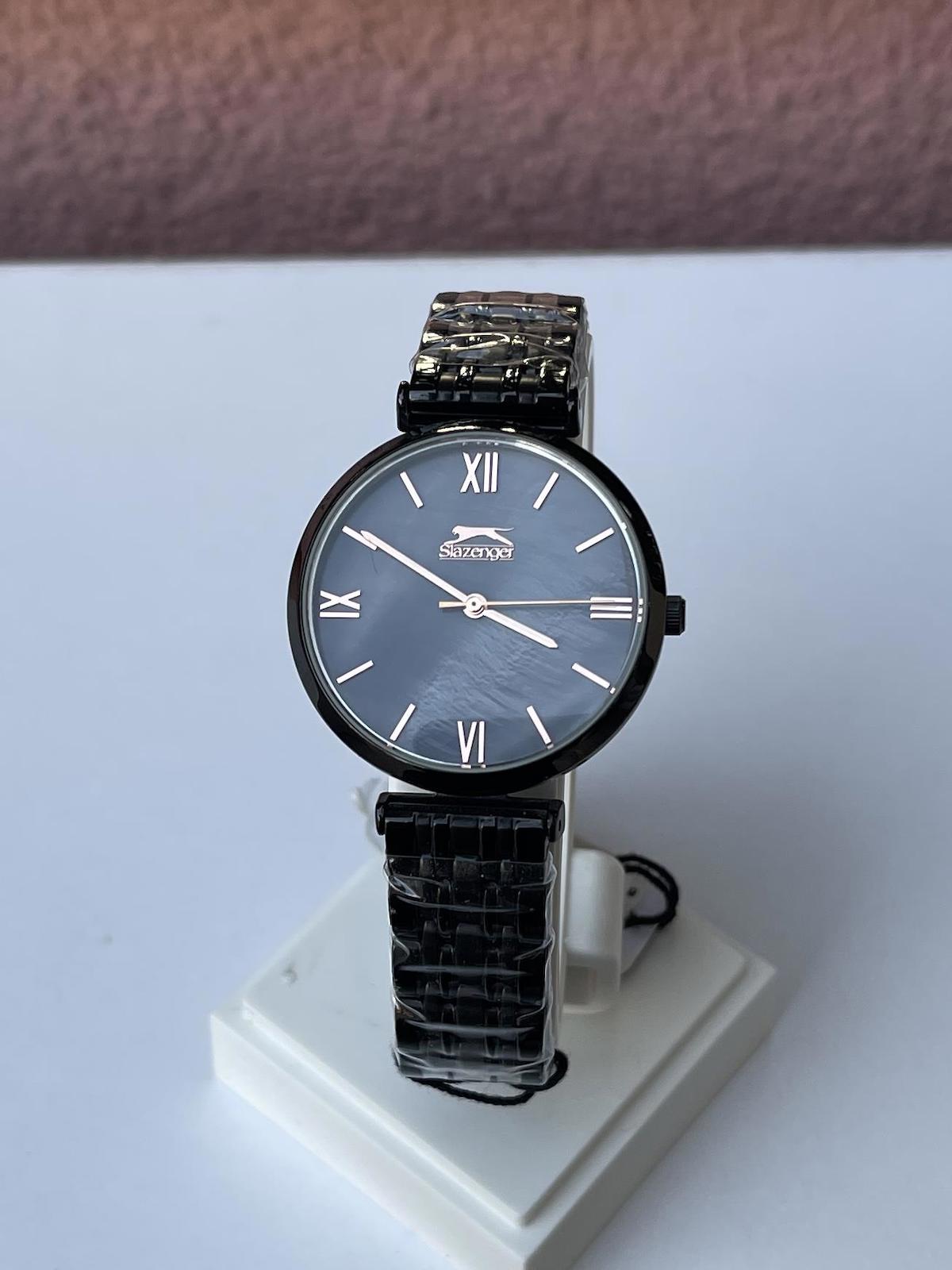 Slazenger 31-35 mm Siyah Çelik Kordon Analog Kadın Kol Saati