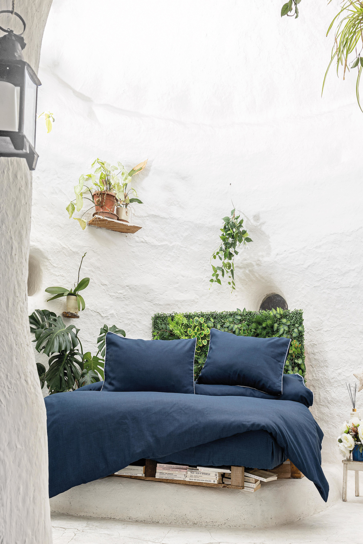 Altınbaşak Luxart Root Pamuk-Polyester 160x220 cm Çarşaflı Düz Tek Kişilik Nevresim Takımı Lacivert