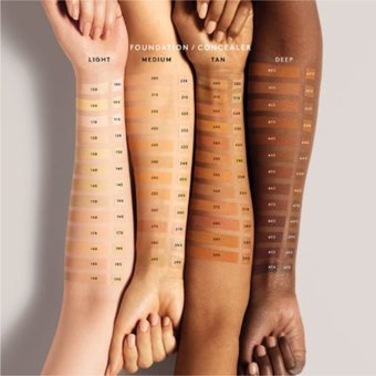 Fenty Beauty No:250 Göz Altı ve Yüz Likit Fırça Kapatıcı