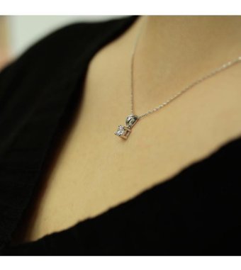 Lova Pırlanta 0.23 Karat Yuvarlak Kesim 14 Ayar Altın Tektaş 2040005 Pırlanta Kolye 42 Cm