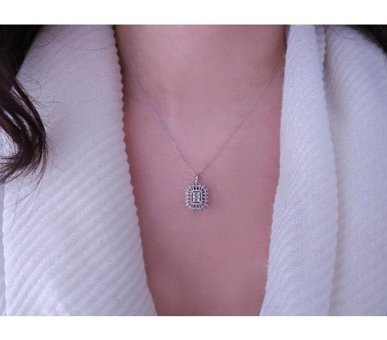 Sirius Pırlanta 0.27 Karat Baget Kesim 14 Ayar Altın Pırlanta Kolye 42 Cm