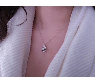 Sirius Pırlanta 0.39 Karat Baget Kesim 14 Ayar Altın Pırlanta Kolye 42 Cm