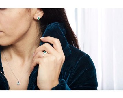 Ariş 0.43 Karat Yuvarlak Kesim Zümrüt Taşlı 14 Ayar Altın Pırlanta Kolye 42 Cm