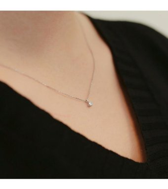 Lova Pırlanta 0.09 Karat Yuvarlak Kesim 14 Ayar Altın Tektaş 2030008 Pırlanta Kolye 42 Cm
