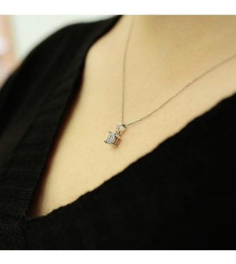 Lova Pırlanta 0.50 Karat Yuvarlak Kesim 14 Ayar Altın Tektaş 2020001 Pırlanta Kolye 42 Cm