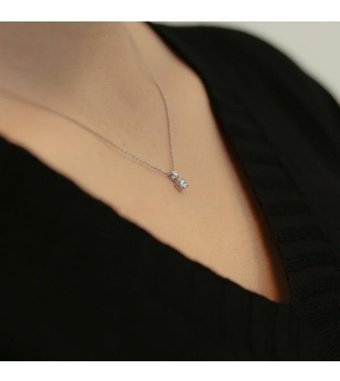 Lova Pırlanta 0.10 Karat Yuvarlak Kesim 14 Ayar Altın Tektaş 2040004 Pırlanta Kolye 42 Cm