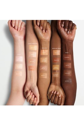 Fenty Beauty Rose Quartz 01 Nemlendiricili Göz Altı ve Yüz Likit Tüp Kapatıcı