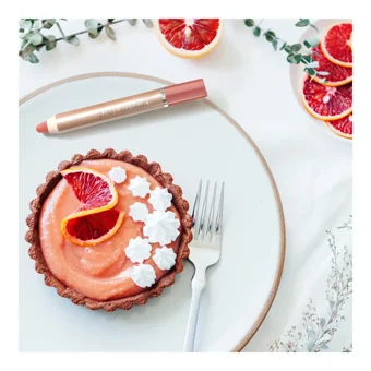 Jane Iredale Naughty Kalın Mat Dudak Kalemi Bordo