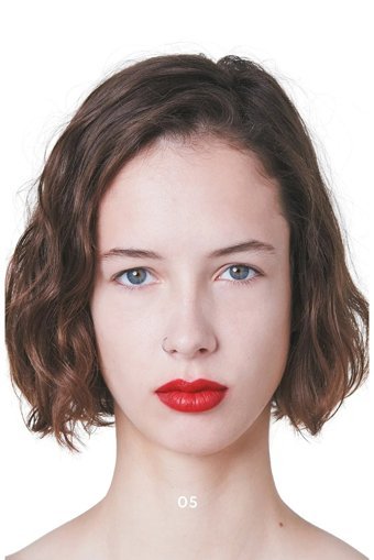 Gucci Crayon Contour Des Lèvres No:05 İnce Mat Dudak Kalemi Kırmızı