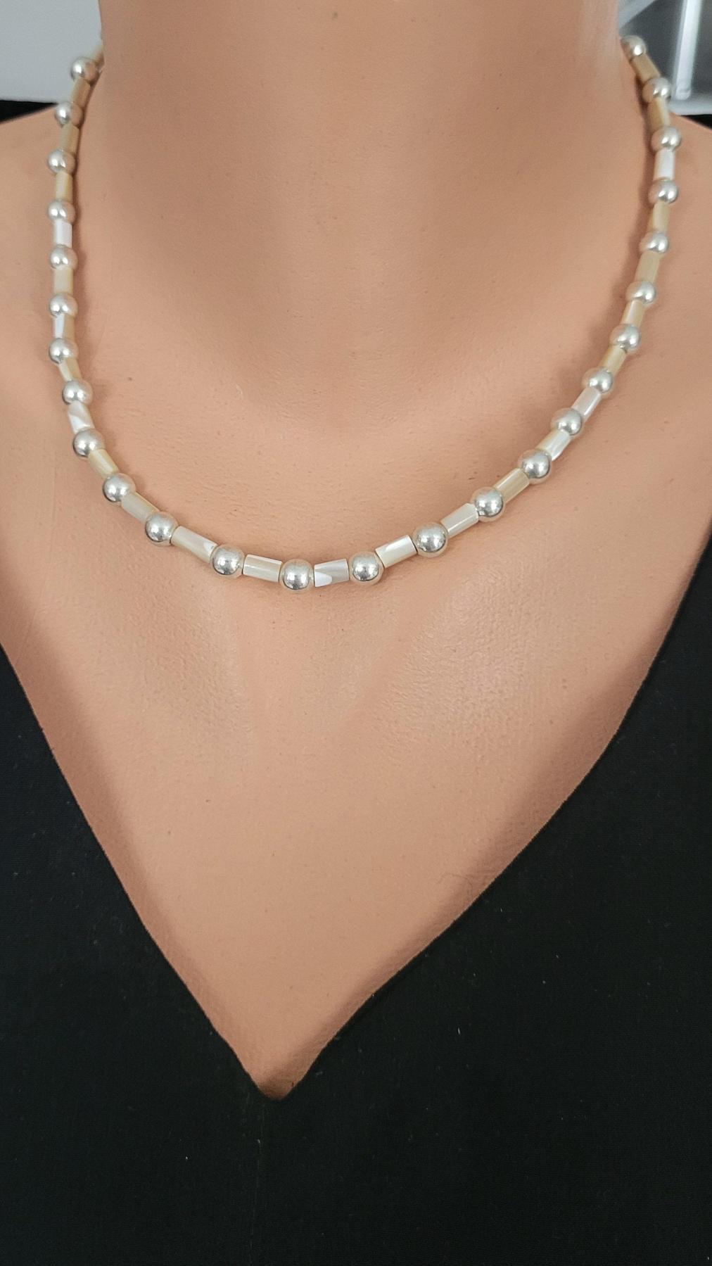 Nusret Takı Beyaz Taşlı 925 Ayar Kararmayan Figürlü Zincir Kadın Gümüş Kolye 41 cm