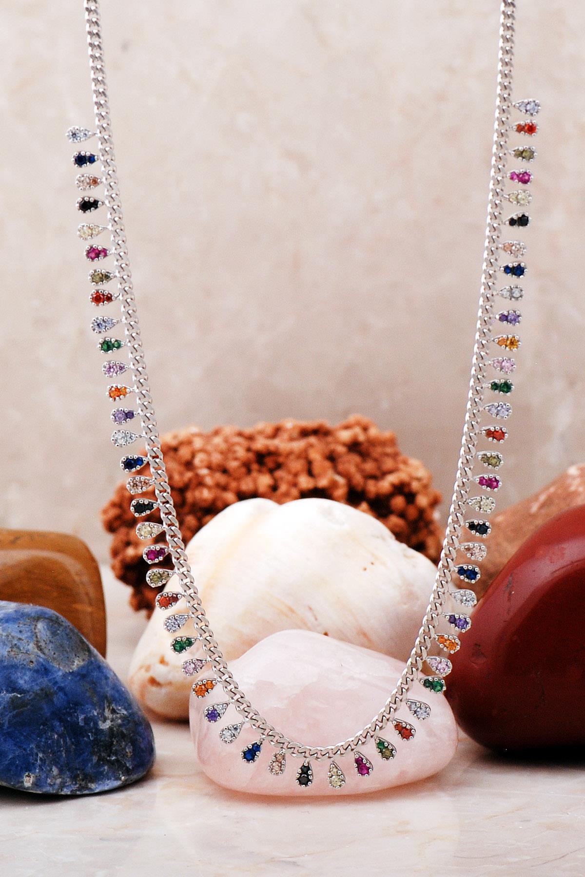 Sümer Telkari Bayrak Çok Renkli Oniks Safir Zirkon Taşlı Kararmayan Choker Yassı Zincir Kadın Gümüş Kolye 43 cm