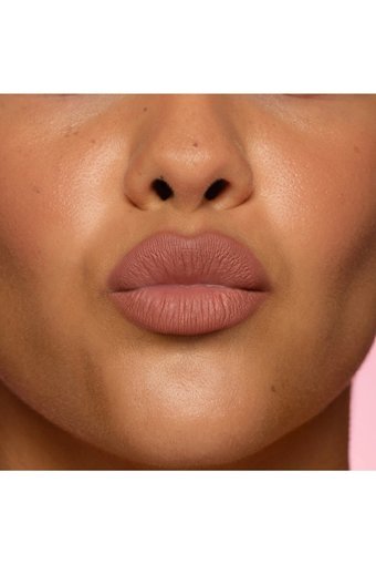 Huda Beauty Warm Brown Asansörlü İnce Mat Dudak Kalemi Kahverengi