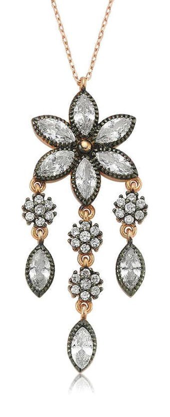 Serra Jewels Papatyalı Beyaz Zirkon Taşlı 925 Ayar Kararmayan Forse Zincir Kadın Gümüş Kolye 45 cm