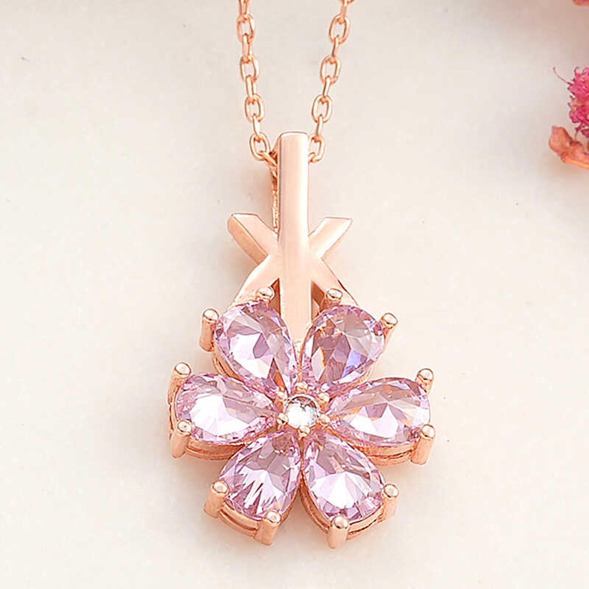 Ebuz Pembe Zirkon Taşlı 925 Ayar Kararmayan Çiçekli Forse Zincir Kadın Gümüş Kolye 50 cm